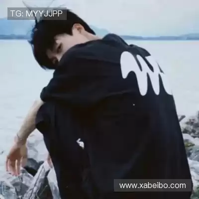 姬铃含